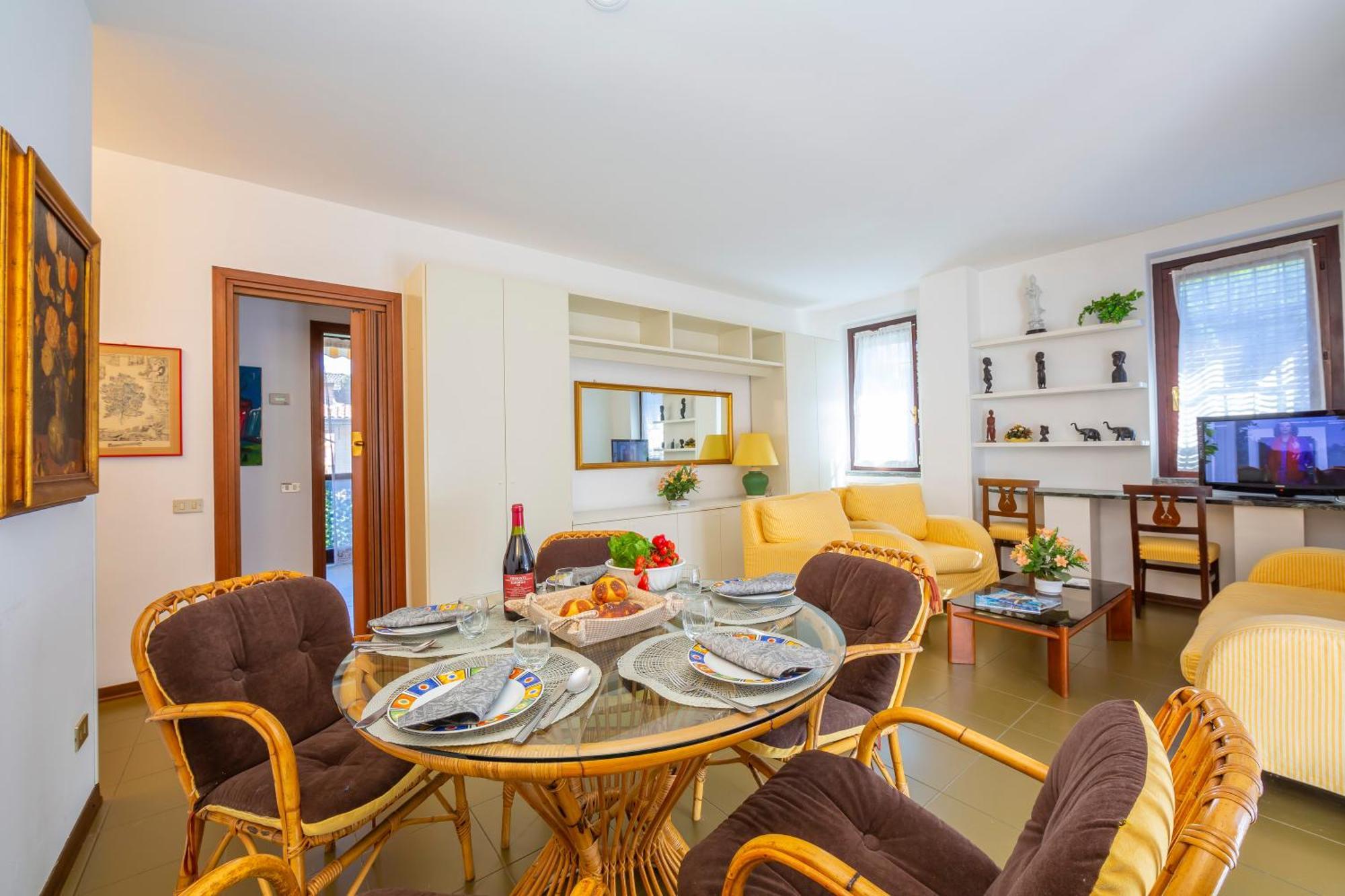 Appartamento Gaya Stresa Center - Happy Rentals Exterior foto
